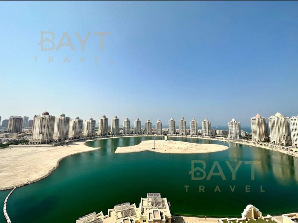 Picture of The Home Luxury Beachfront Apartment - BaytTravel